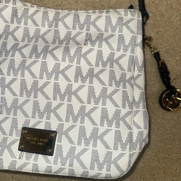 Michael Kors Monogram White and Blue Crossbody Bag - Picture 3 of 6